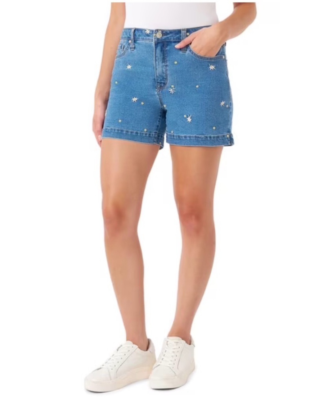 New! Seven7 Women's Embroidered Denim Weekend Short Size 4